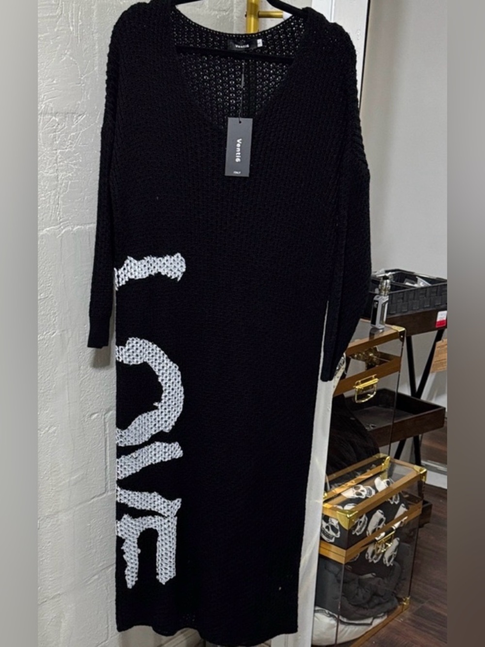 Vente Black Long-Sleeve Knit Maxi Dress with White Graphic